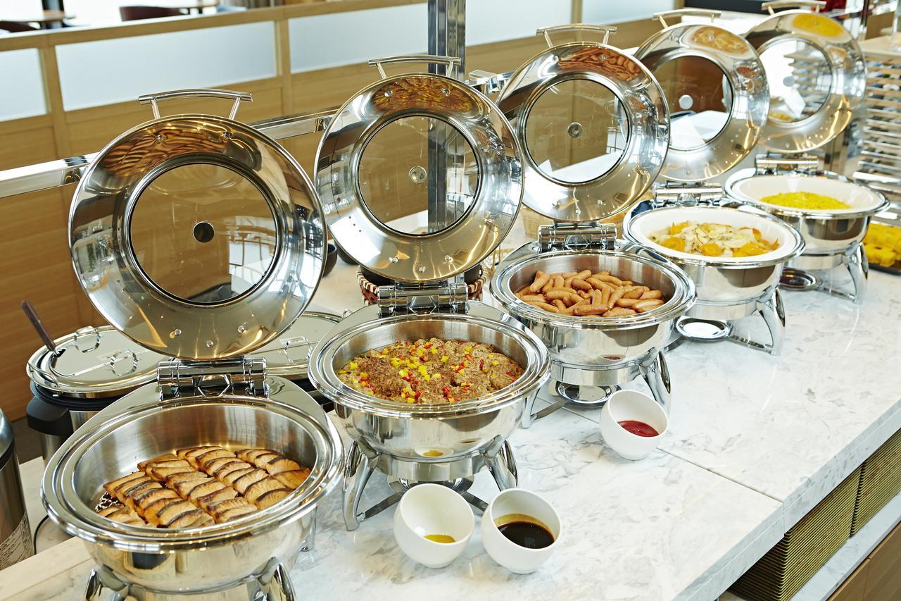 Candeo Hotels Matsuyama Okaido Buitenkant foto