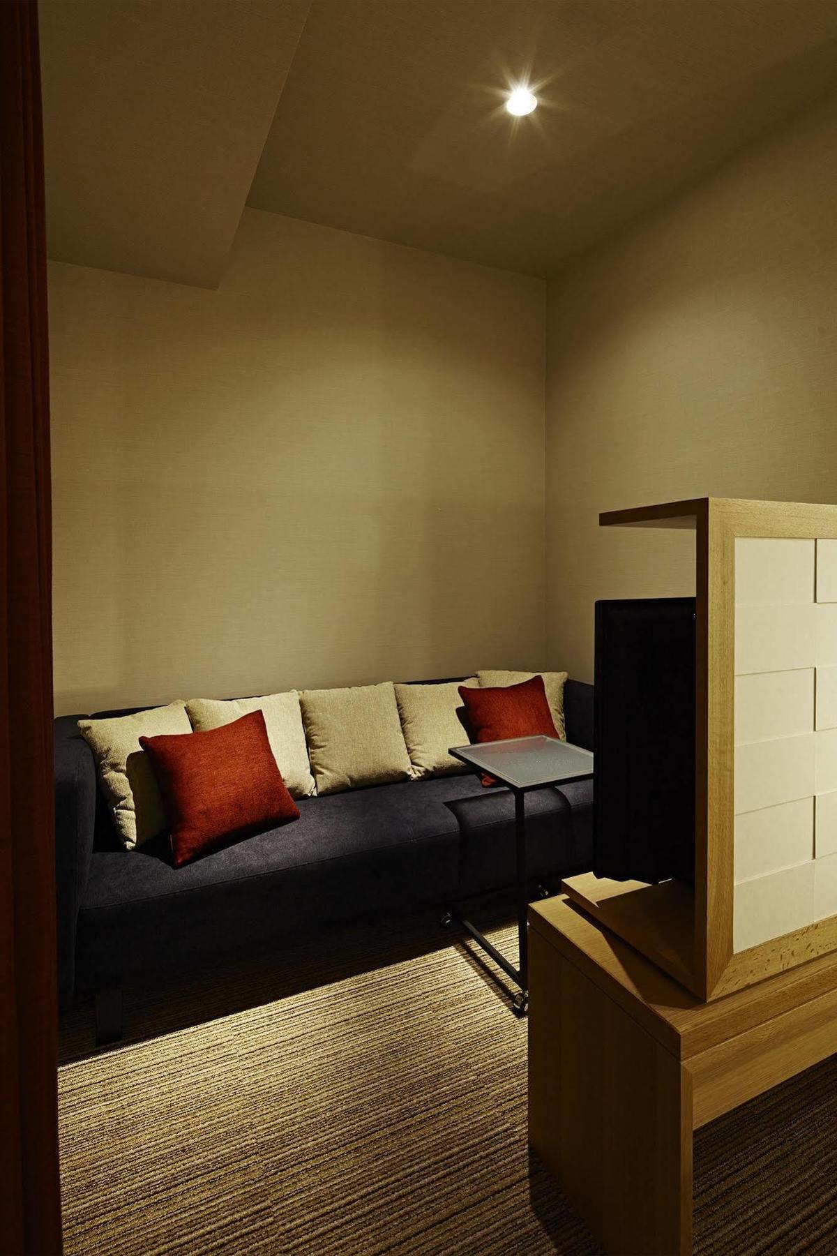Candeo Hotels Matsuyama Okaido Buitenkant foto