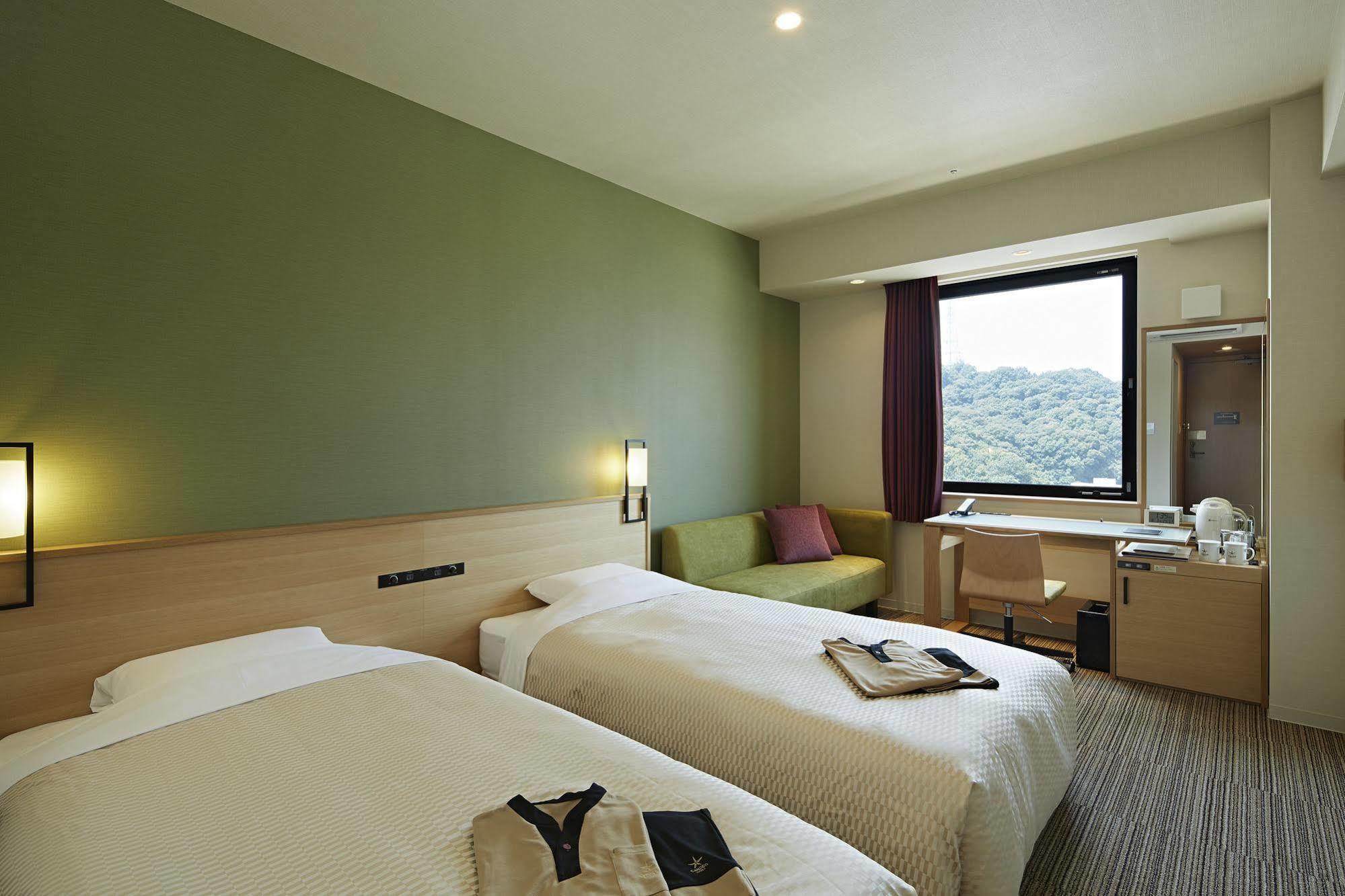 Candeo Hotels Matsuyama Okaido Buitenkant foto