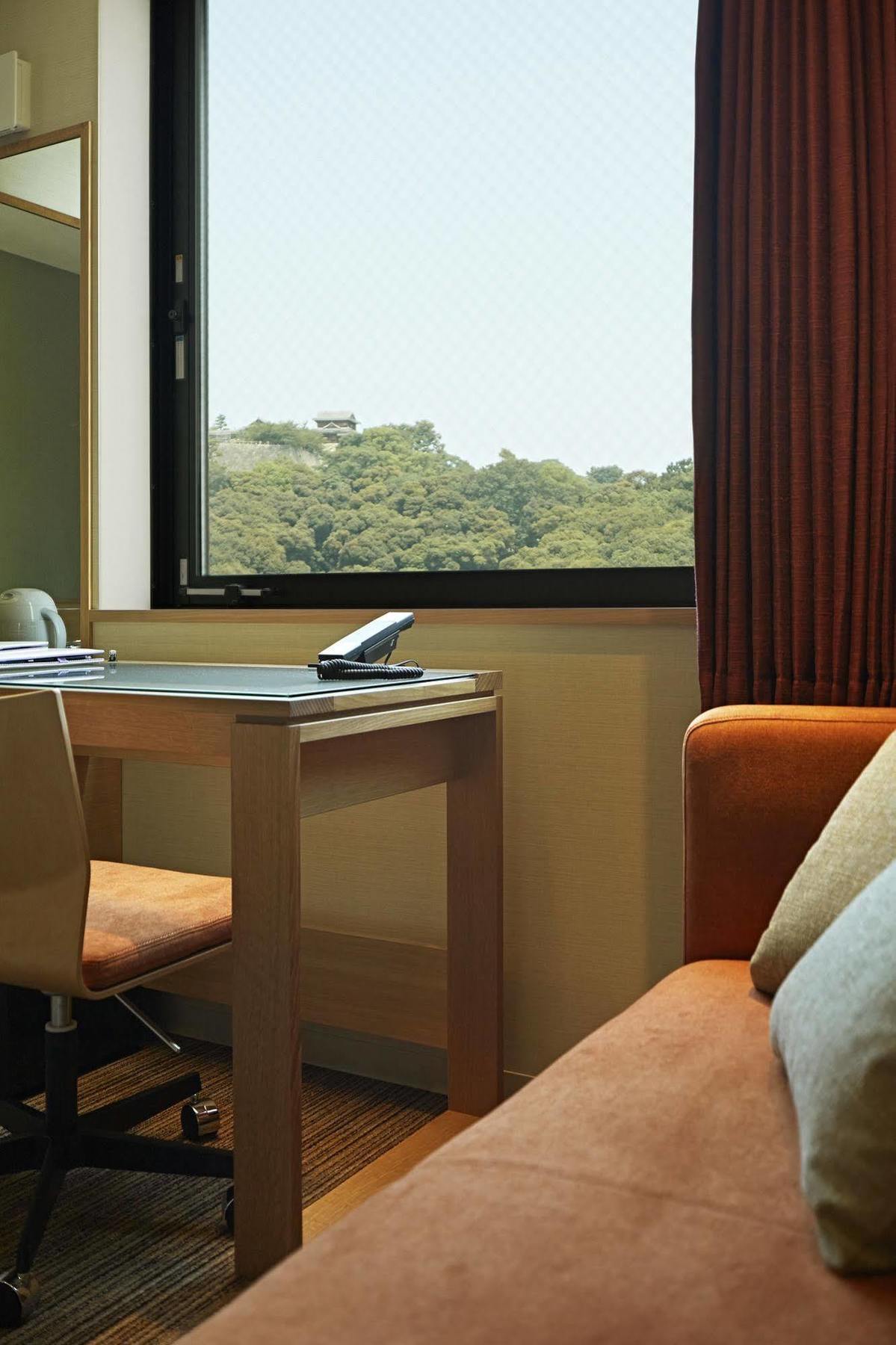 Candeo Hotels Matsuyama Okaido Buitenkant foto