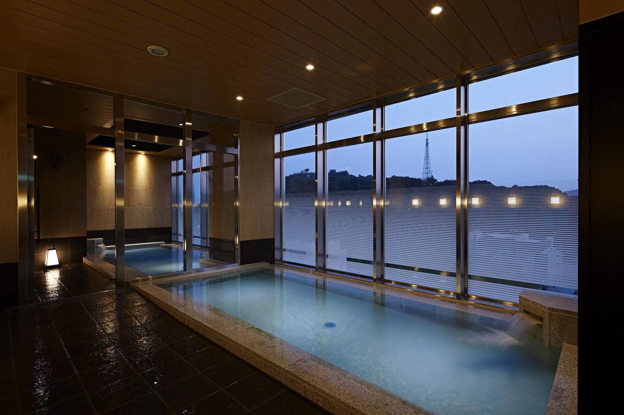 Candeo Hotels Matsuyama Okaido Buitenkant foto